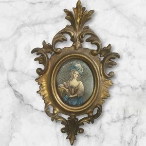 Antique Art Nouveau Italian Gold Gilt Wood Carved Frame, Italian Oval Gold Frame